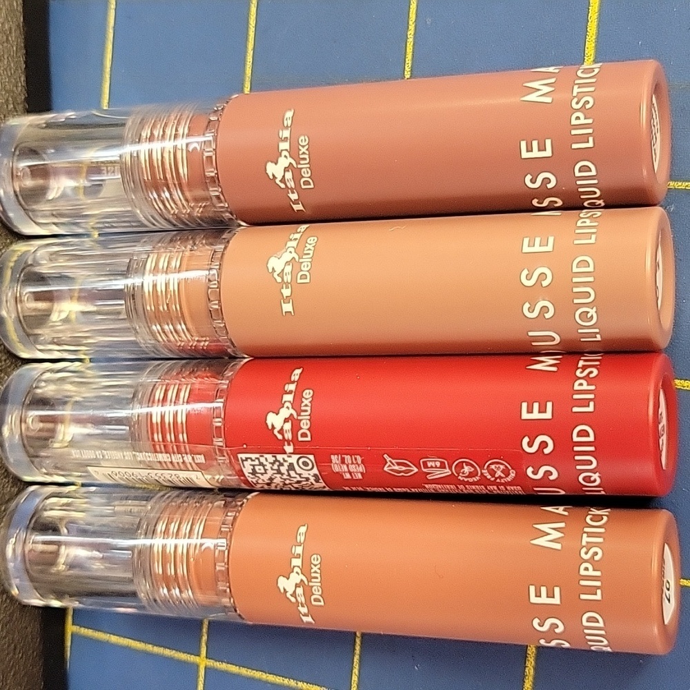 Italia Deluxe Mousse Matte Liquid Lipsticks Set of 4